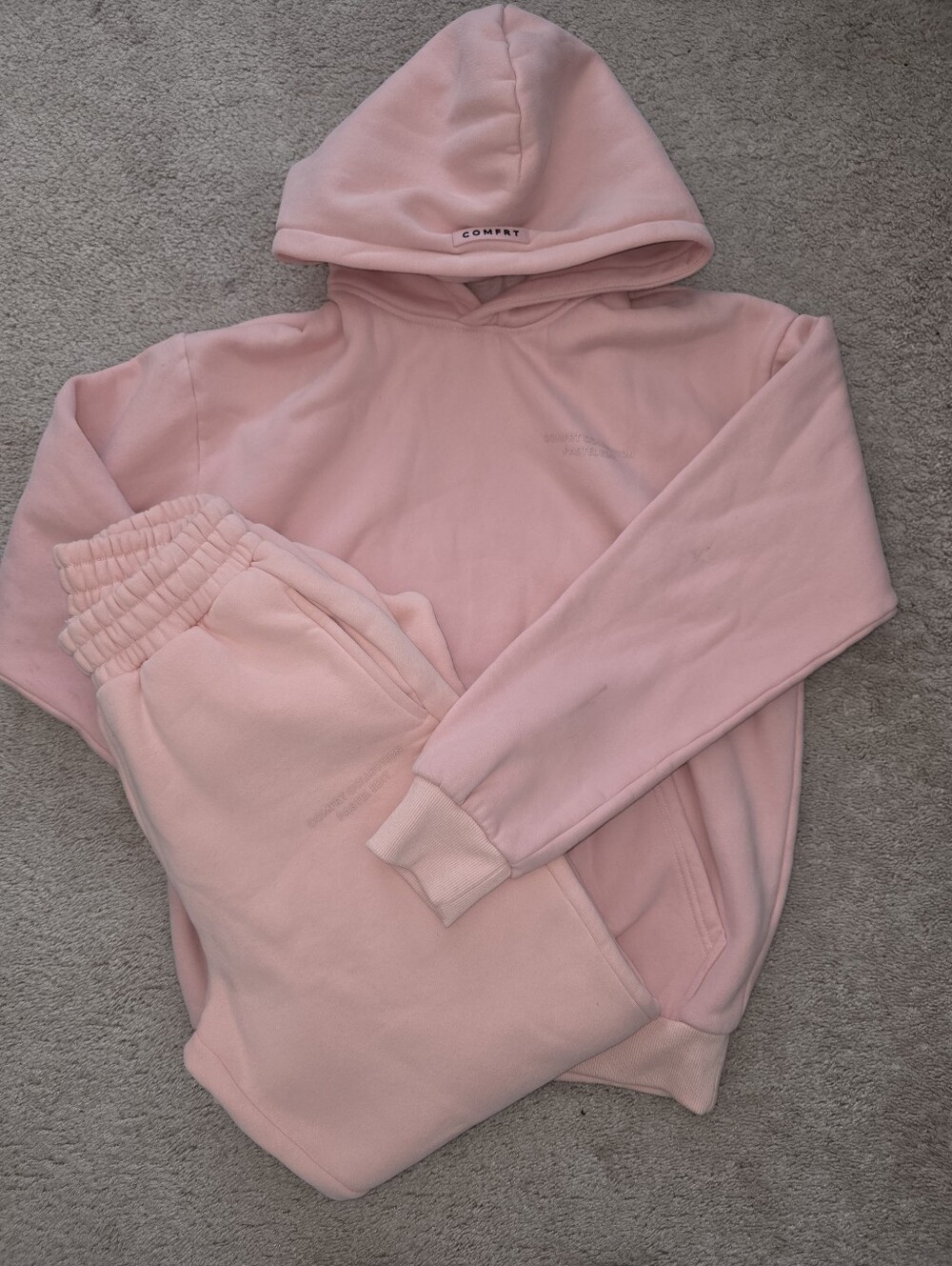 Comfrt Pastel Collection SET Pink Hoodie & Jogger Set Small